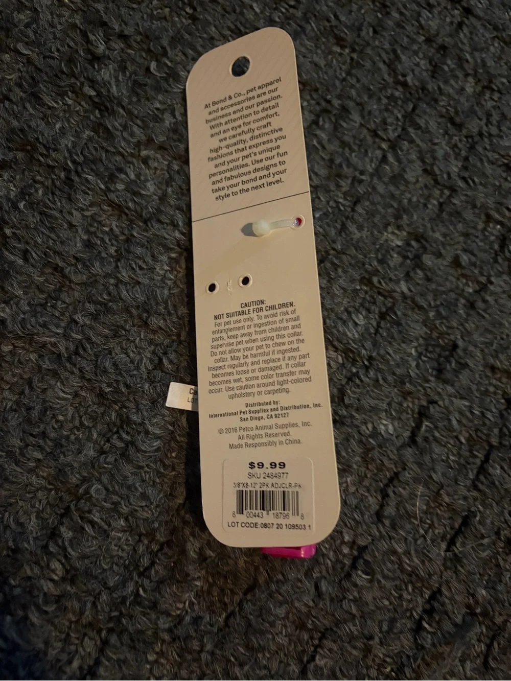 NWT bond and co collar for dogs.